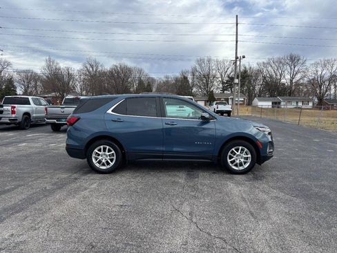 Certified 2024 Chevrolet Equinox LT w/ LPO, Floor Liner Package image 6