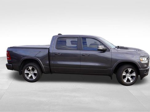 Used 2019 RAM 1500 Laramie w/ Sport Appearance Package AWD/4WD image 2
