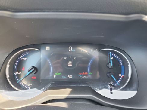 Used 2025 Toyota RAV4 XLE w/ Convenience Package image 26