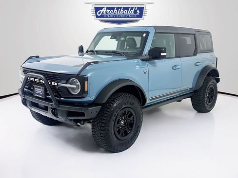 Used 2021 Ford Bronco First Edition image 3