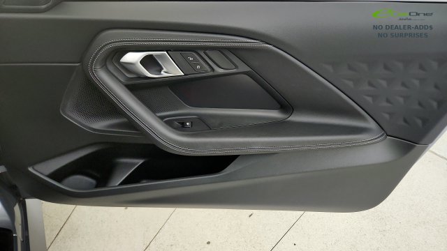 Used 2025 BMW 230i Coupe RWD image 36
