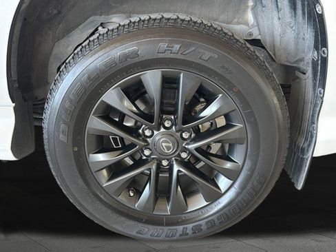 Certified 2022 Lexus GX 460 Premium AWD/4WD image 24