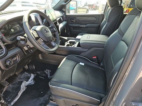 New 2026 RAM 2500 Limited AWD/4WD image 20