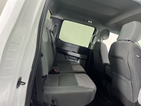 Used 2024 Ford F350 XLT w/ FX4 Off-Road Package image 27
