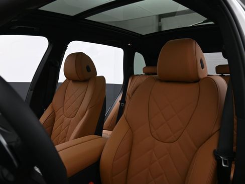 New 2026 BMW X5 xDrive40i w/ M Sport Package image 10