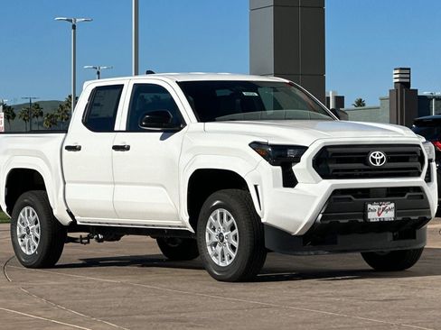 New 2026 Toyota Tacoma SR image 2