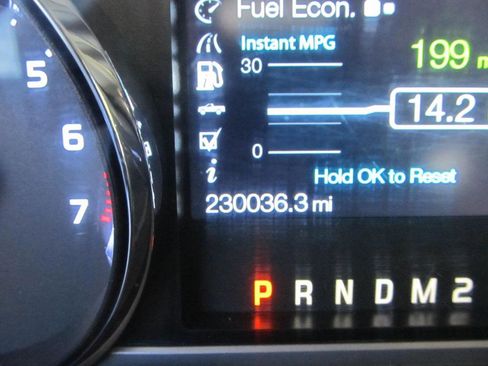 Used 2015 Ford F350 Lariat image 53