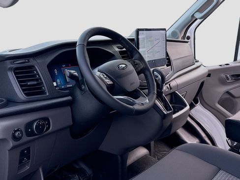 New 2026 Ford Transit 250 148 Medium Roof image 4