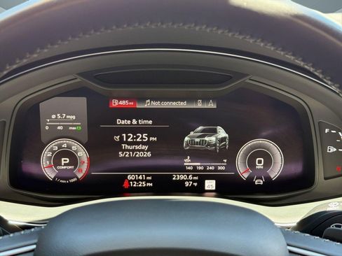 Used 2019 Audi Q8 Prestige w/ Towing Package AWD/4WD image 18