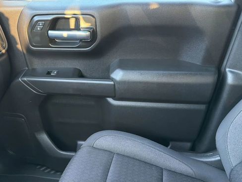Used 2022 Chevrolet Silverado 1500 Custom RWD image 24