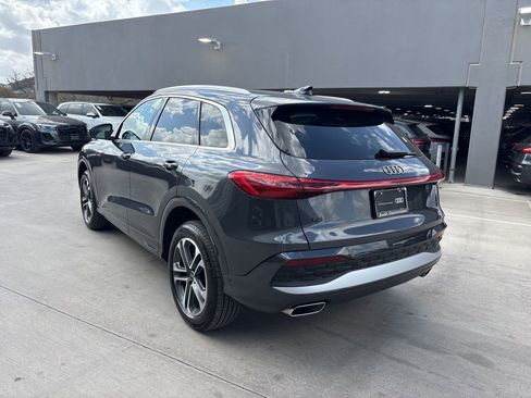 Certified 2025 Audi Q5 Premium Plus w/ Premium Plus image 8