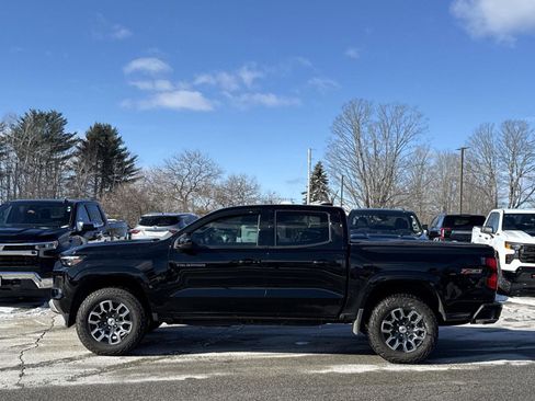 Used 2023 Chevrolet Colorado Z71 w/ Z71 Convenience Package 2 AWD/4WD image 10