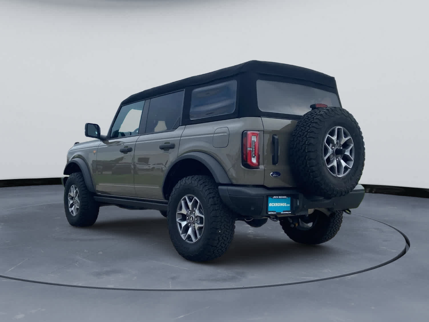 Used 2025 Ford Bronco Badlands AWD/4WD image 8
