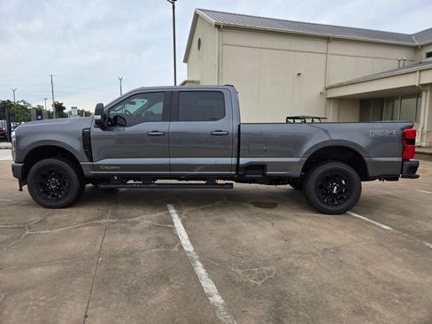 New 2026 Ford F350 Lariat w/ Black Appearance Package AWD/4WD image 8