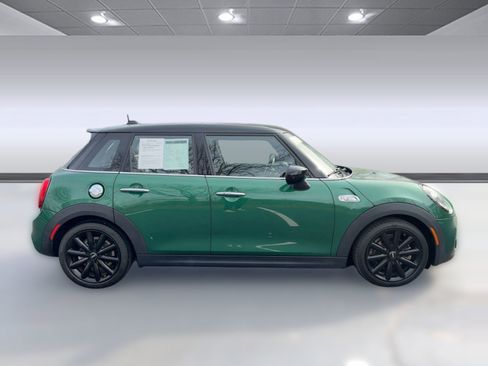 Used 2020 MINI Cooper S image 8