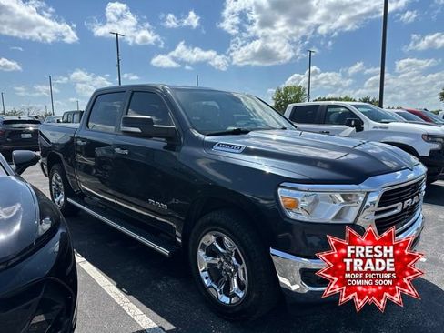 Used 2019 RAM 1500 Big Horn AWD/4WD image 3