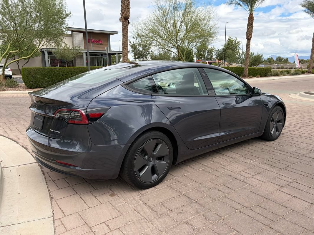 Used 2021 Tesla Model 3 Long Range AWD/4WD image 3