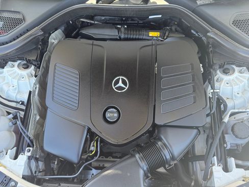 Used 2026 Mercedes-Benz GLC 300 4MATIC image 12