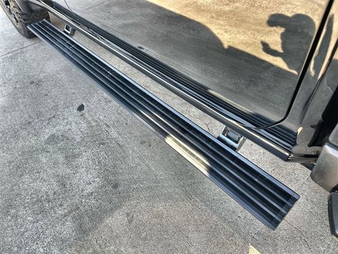 Used 2024 GMC Sierra 2500 AT4 w/ AT4 Premium Plus Package image 13