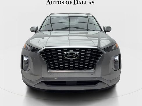 Used 2022 Hyundai Palisade Limited FWD image 3