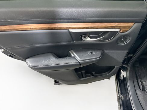 Used 2017 Honda CR-V Touring image 26