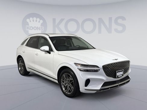 Used 2023 Genesis GV70 2.5T w/ Select Package AWD/4WD image 10