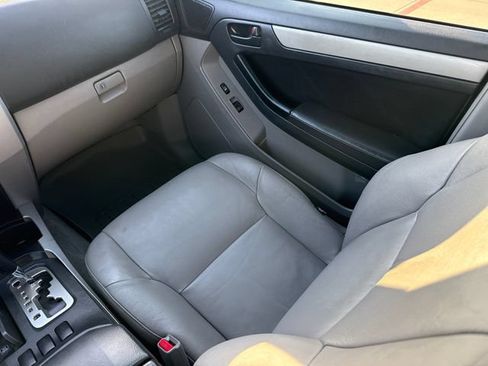 Used 2008 Toyota 4Runner SR5 RWD image 15