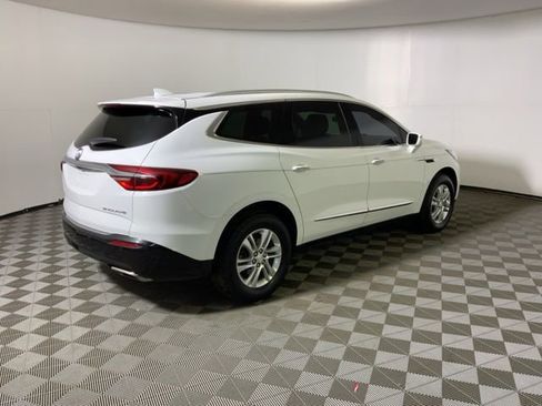 Used 2018 Buick Enclave Essence FWD image 6