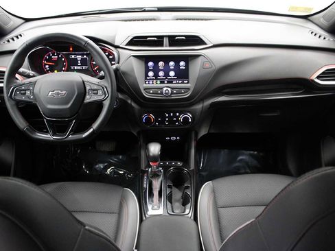 Used 2023 Chevrolet TrailBlazer RS image 17