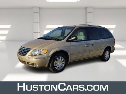 Used 2007 Chrysler Town & Country Limited