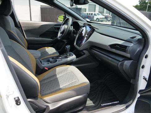 Used 2024 Subaru Crosstrek 2.5i Sport AWD/4WD image 35