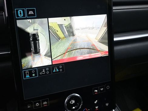 New 2026 GMC Terrain Elevation w/ Technology Package II AWD/4WD image 29
