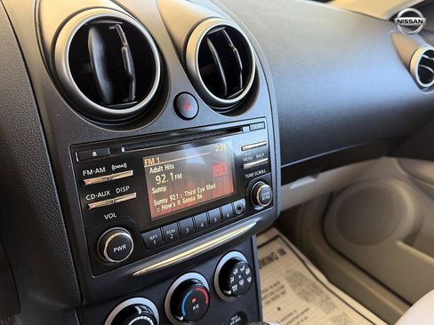 Used 2012 Nissan Rogue SV FWD image 22