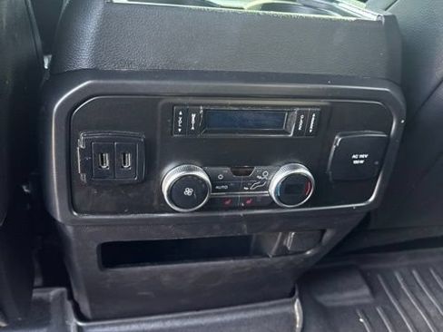 Used 2019 Ford Expedition Max Limited RWD image 10