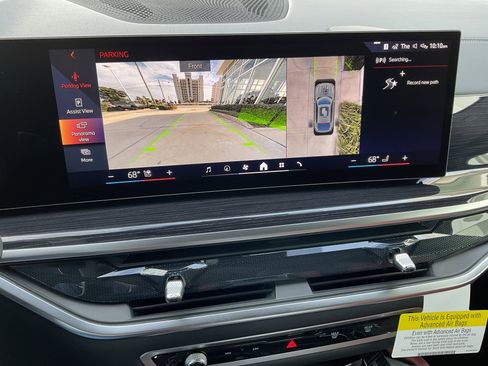 New 2026 BMW X6 xDrive40i w/ Executive Package image 17