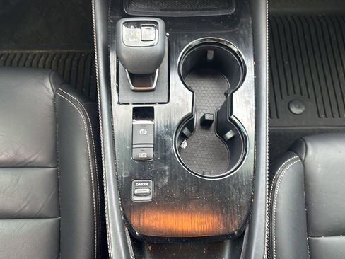 Used 2023 Nissan Rogue SL FWD image 15