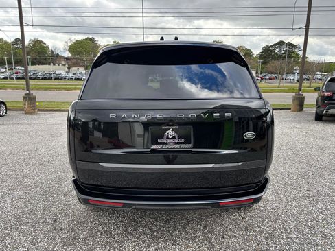 Used 2023 Land Rover Range Rover SE image 40