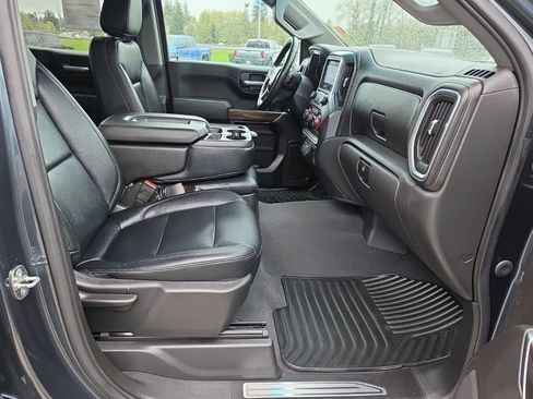 Used 2020 Chevrolet Silverado 1500 LT w/ All-Star Edition image 28