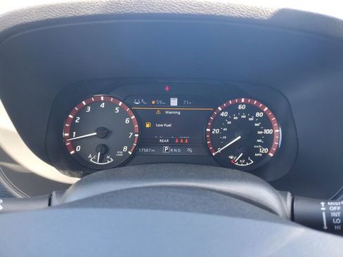 Certified 2024 Nissan Frontier Pro-X w/ Technology Package image 19