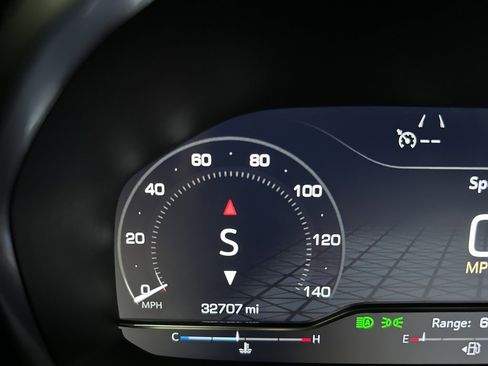 Used 2023 GMC Yukon XL AT4 w/ AT4 Premium Plus Package image 28