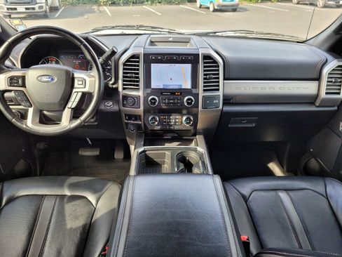 Used 2020 Ford F250 Platinum w/ FX4 Off-Road Package image 19