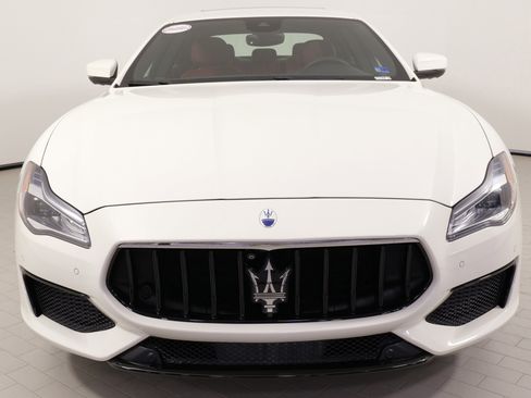 Used 2023 Maserati Quattroporte Modena image 6
