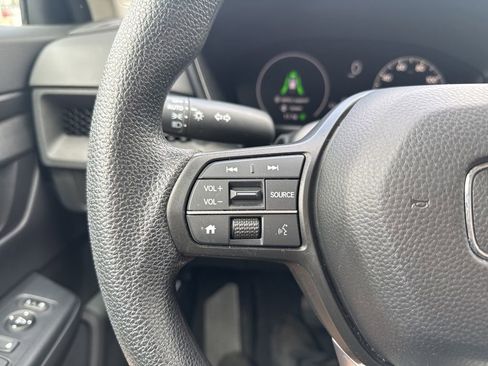 Used 2024 Honda CR-V EX image 27