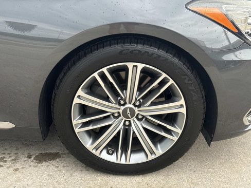 Used 2018 Genesis G80 3.8 RWD image 4