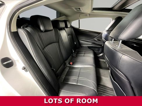 Used 2021 Lexus ES 350 w/ Accessory Package FWD image 25