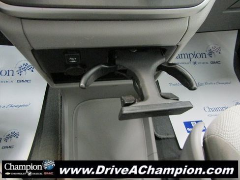 Used 2020 Toyota Sienna L image 27