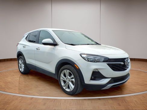 Used 2022 Buick Encore GX Preferred FWD image 1
