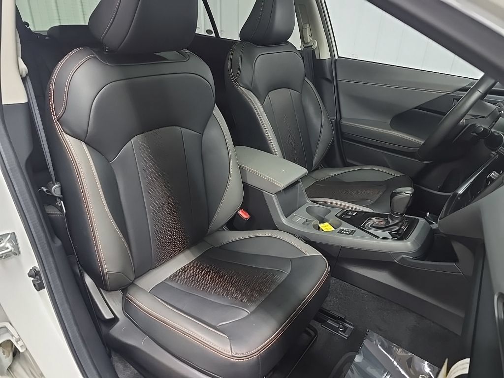 Used 2025 Subaru Crosstrek 2.5i Limited AWD/4WD image 19