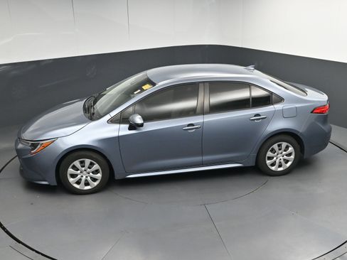 Used 2020 Toyota Corolla LE image 38