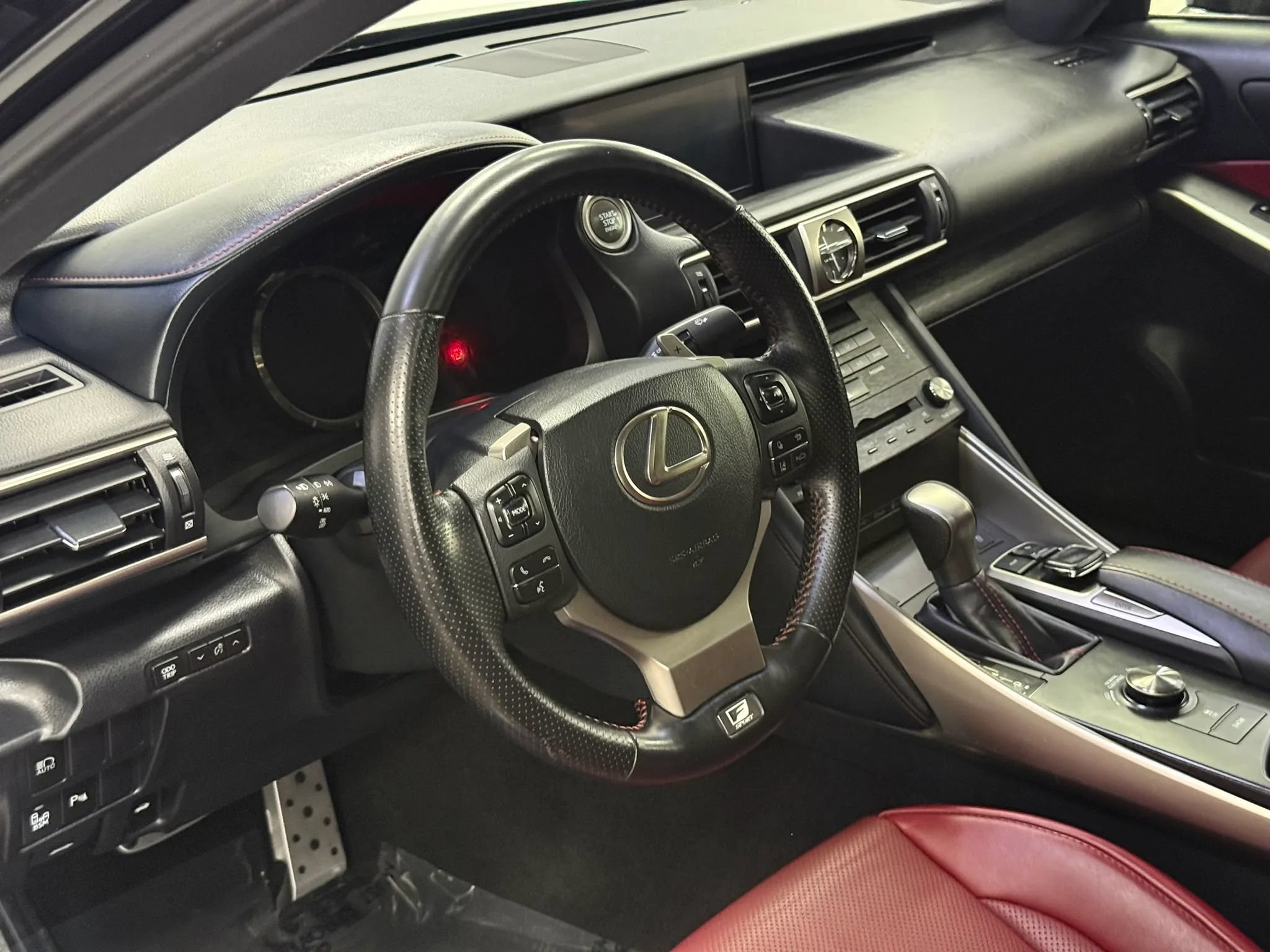 Used 2019 Lexus IS 350 F Sport w/ F Sport Package RWD image 13